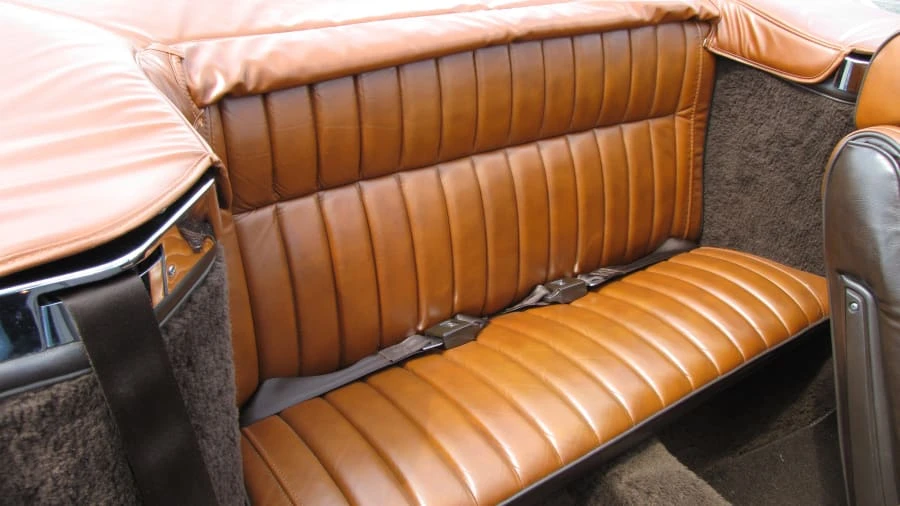 1983 Chrysler LeBaron - Image 7 of 12
