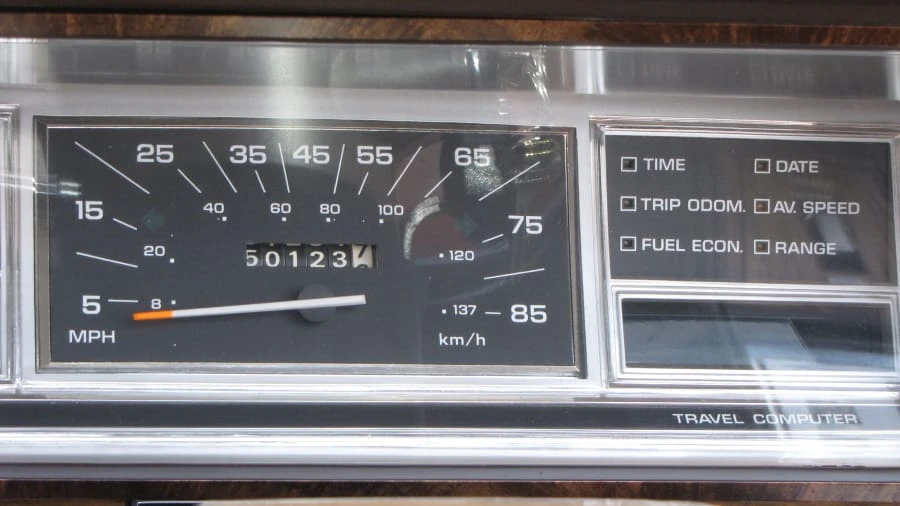 1983 Chrysler LeBaron - Image 12 of 12