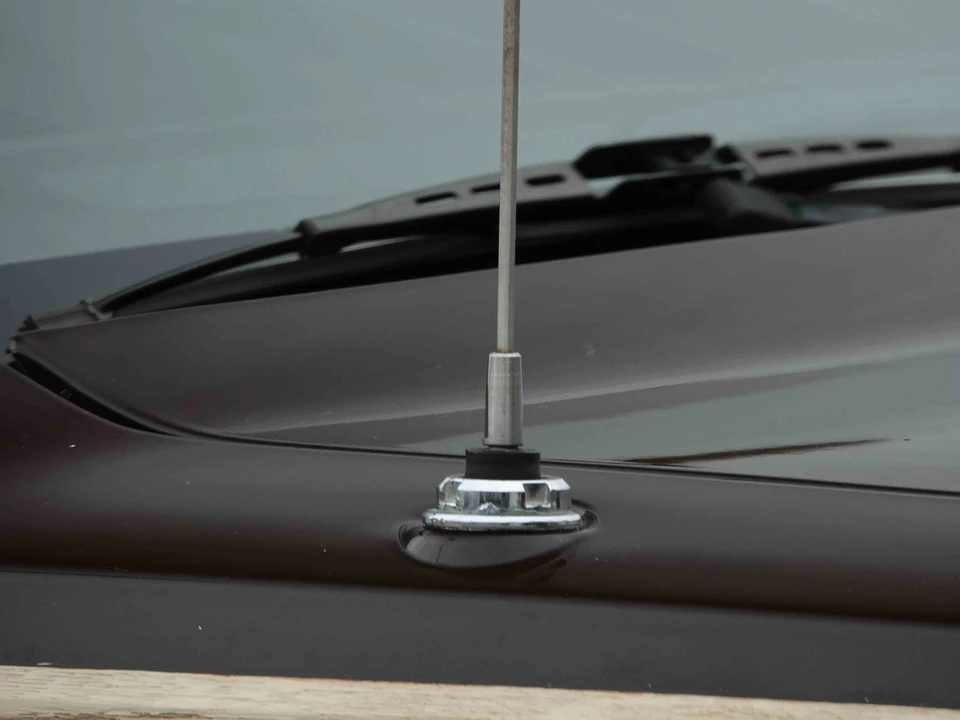 1983 Chrysler LeBaron - Image 29 of 31