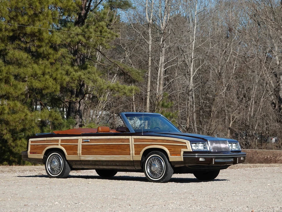 1983 Chrysler LeBaron - Image 11 of 31