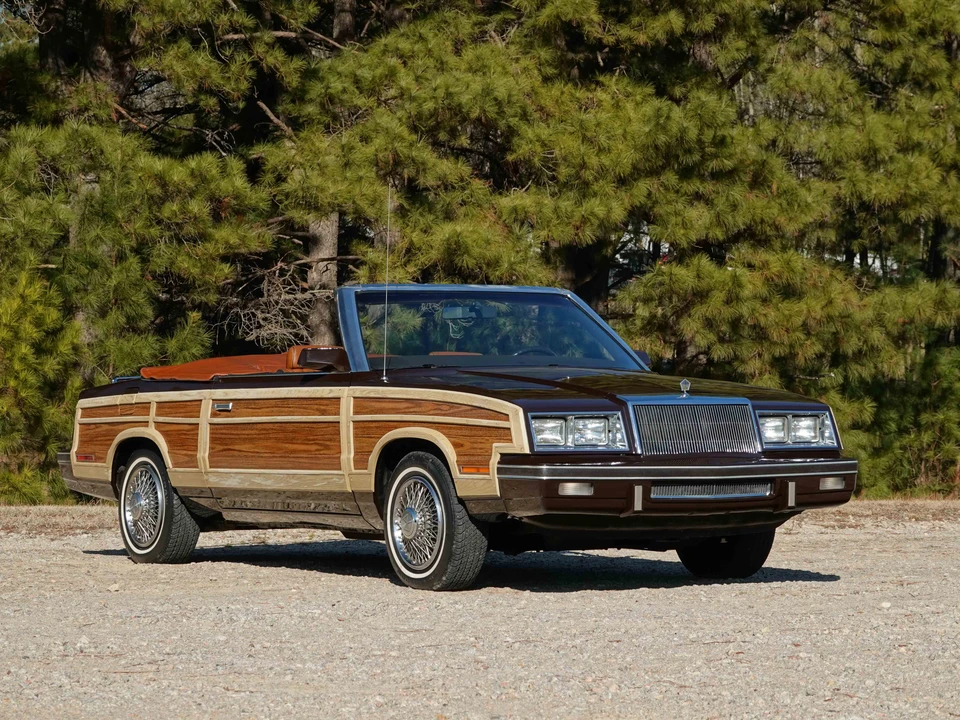 1983 Chrysler LeBaron - Image 8 of 31