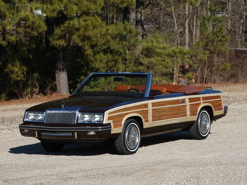 1983 Chrysler LeBaron - Image 3 of 31