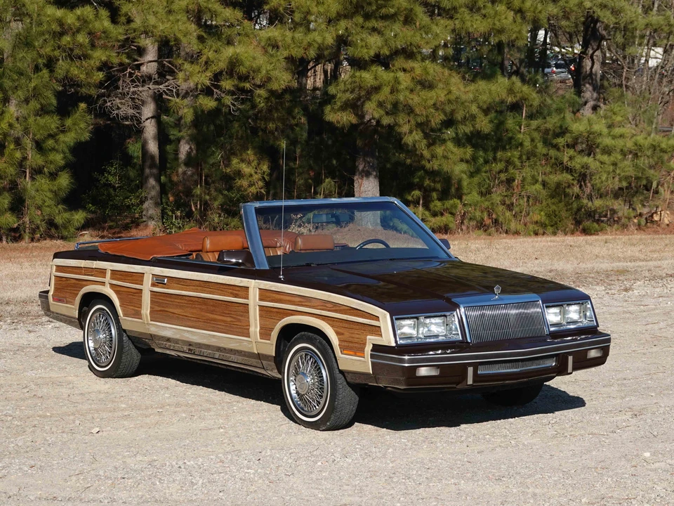 1983 Chrysler LeBaron - Image 7 of 31