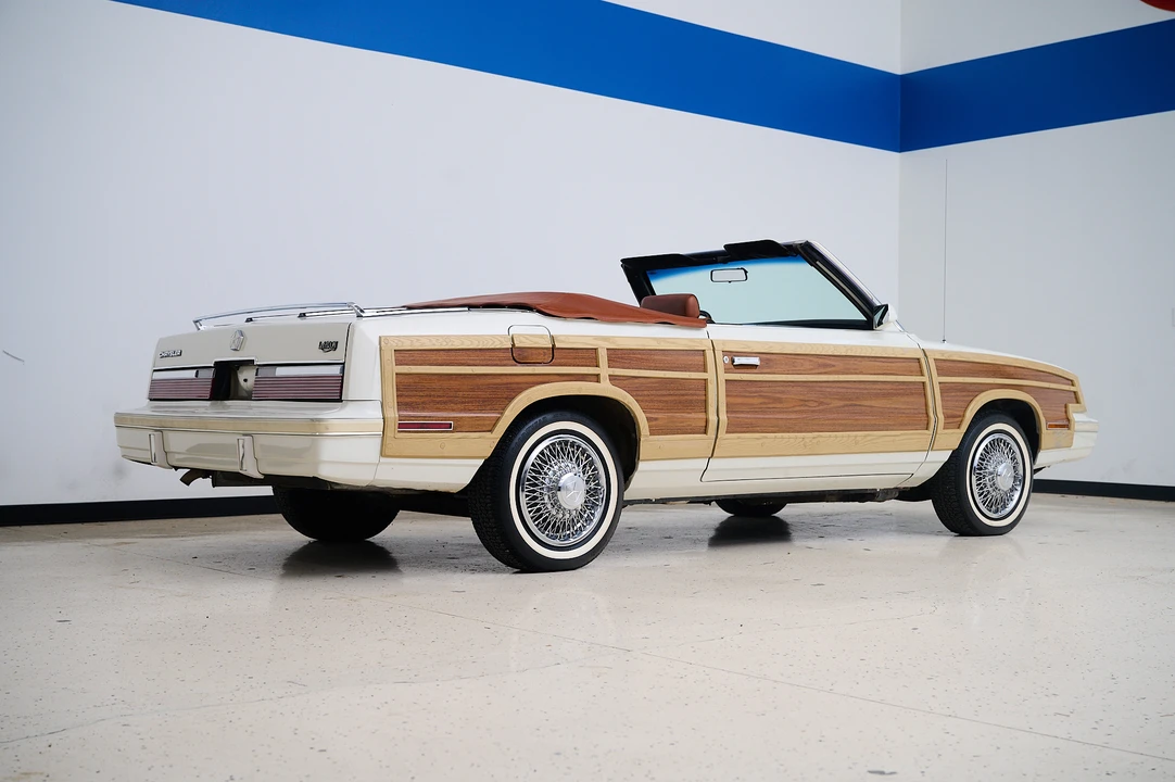 1983 Chrysler LeBaron - Image 11 of 31