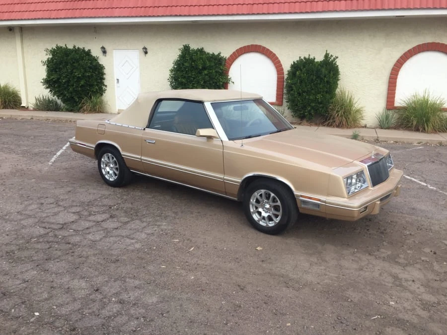 1983 Chrysler LeBaron - Image 8 of 8