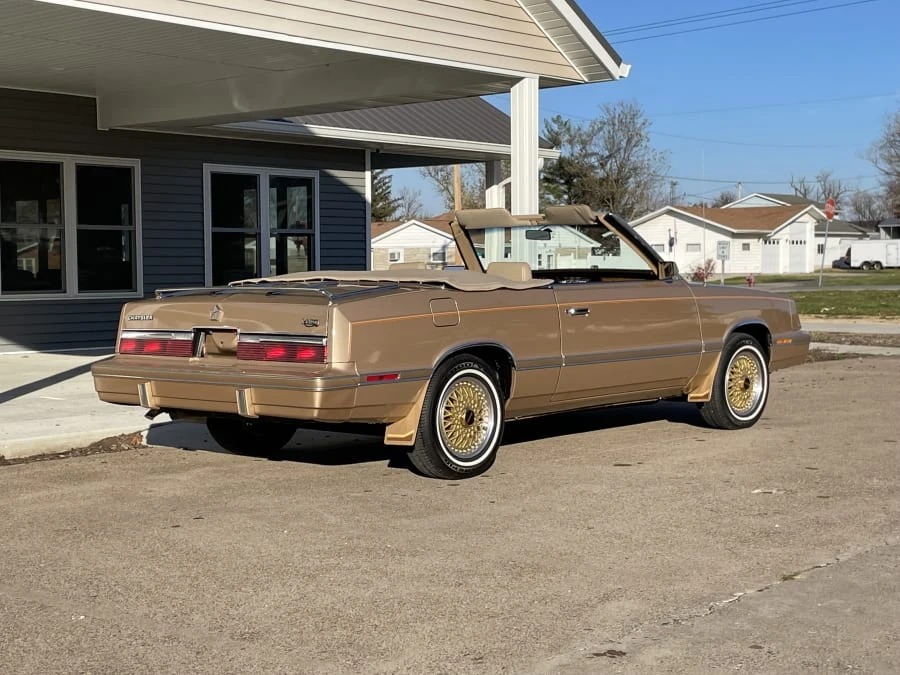 1983 Chrysler LeBaron - Image 3 of 27