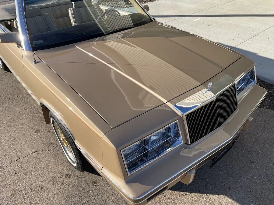 1983 Chrysler LeBaron - Image 14 of 27