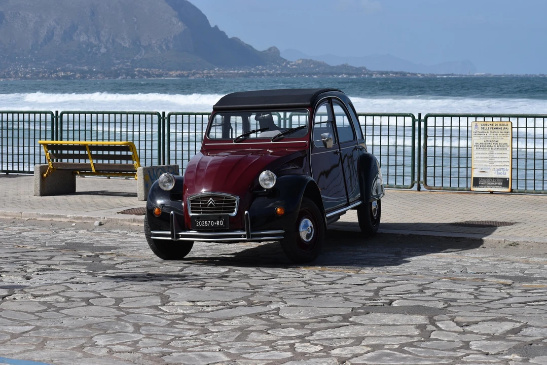 1983 Citroen 2CV - Image 6 of 31