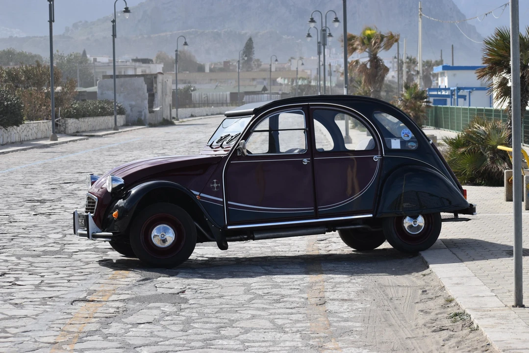 1983 Citroen 2CV - Image 14 of 31