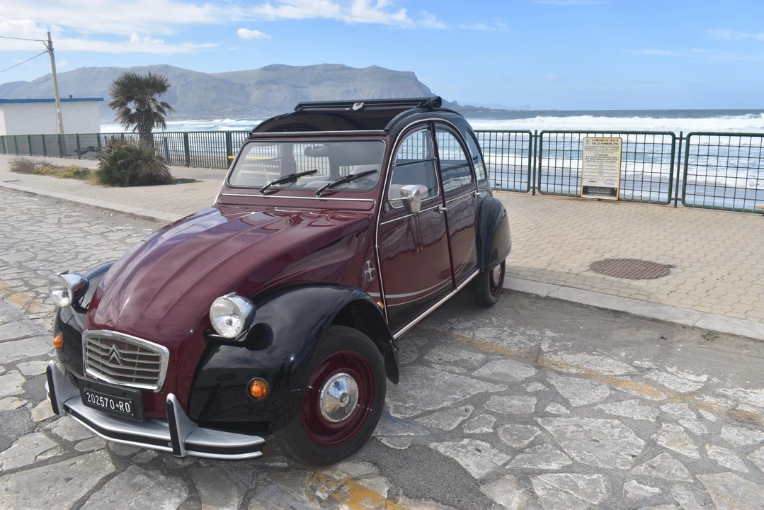 1983 Citroen 2CV - Image 7 of 31