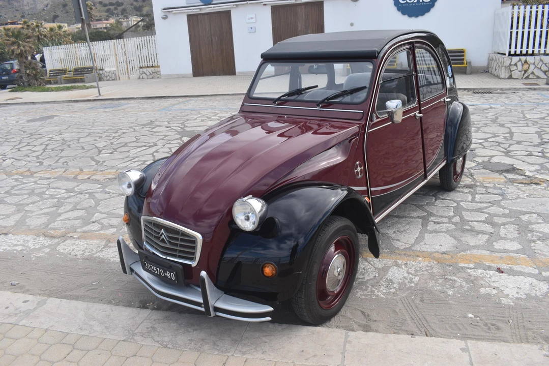 1983 Citroen 2CV - Image 4 of 31