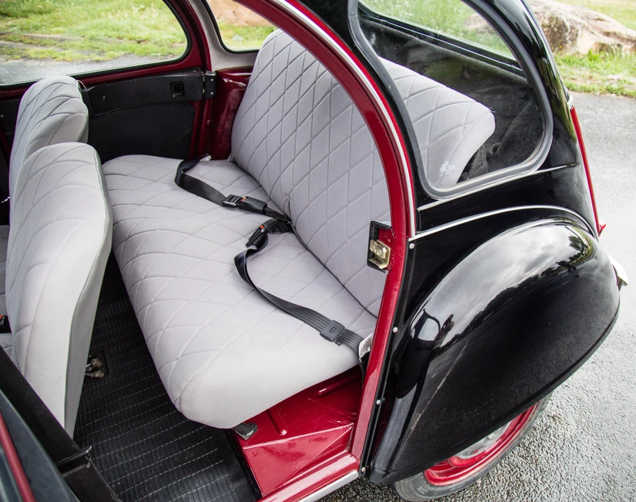 1983 Citroen 2CV - Image 9 of 26