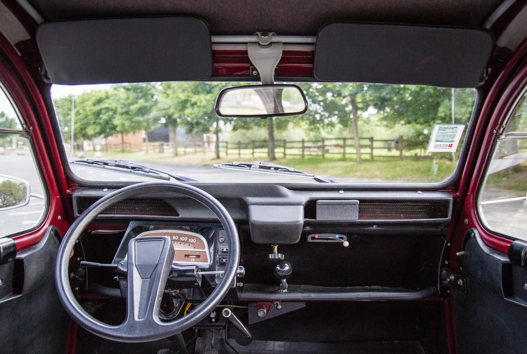 1983 Citroen 2CV - Image 10 of 26