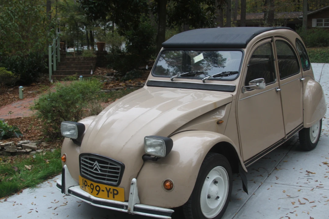 1983 Citroen 2CV - Image 3 of 31
