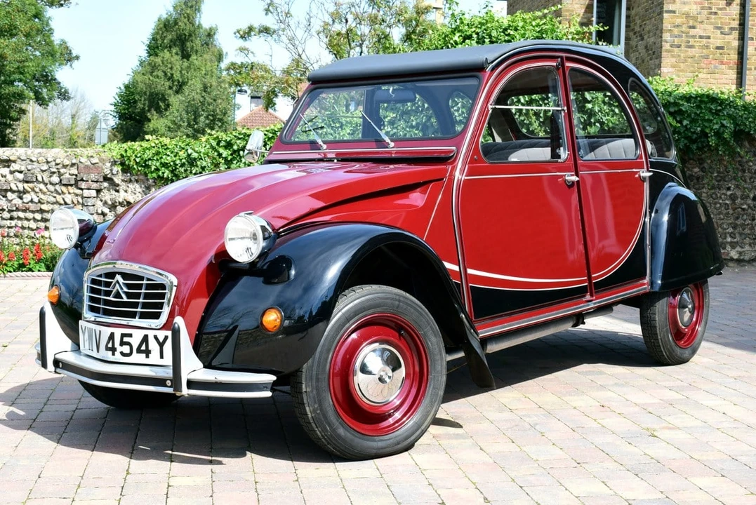 1983 Citroen 2CV - Image 2 of 30