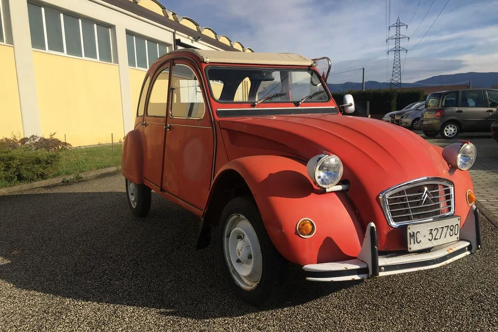 1983 Citroen 2CV - Image 2 of 31