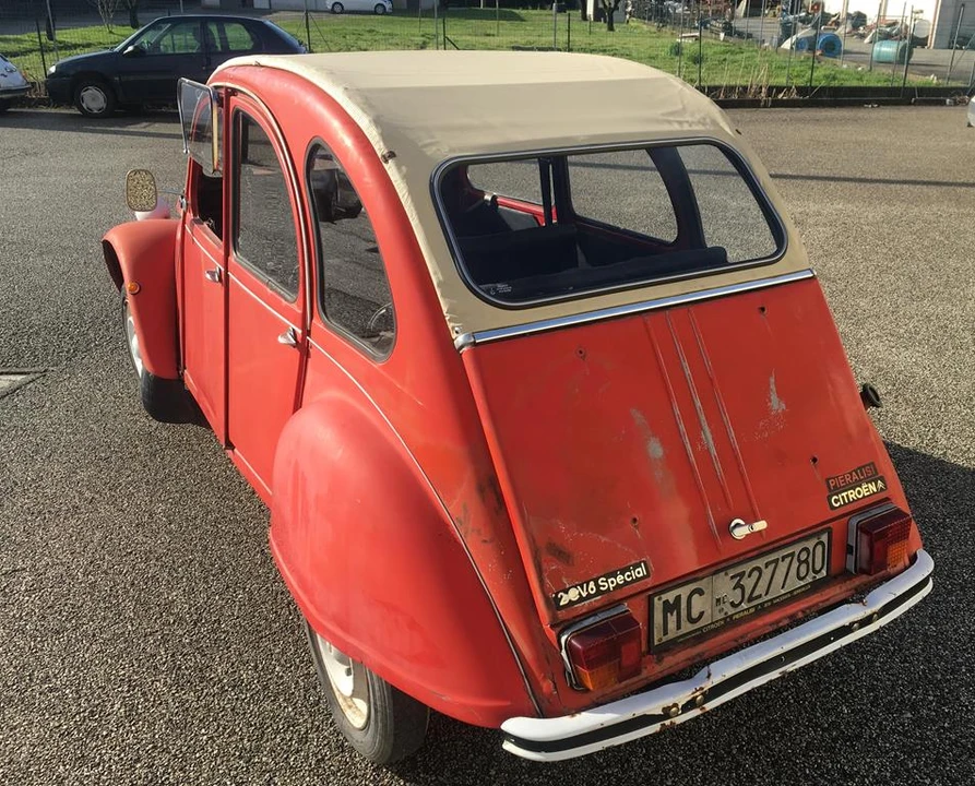 1983 Citroen 2CV - Image 13 of 31