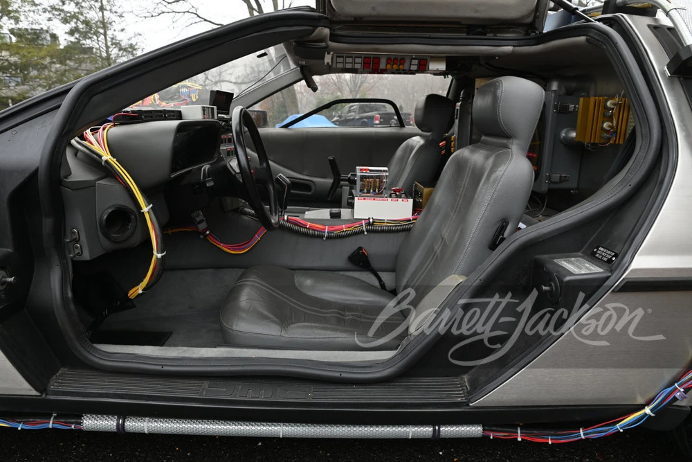 1983 DeLorean DMC-12 - Image 15 of 24