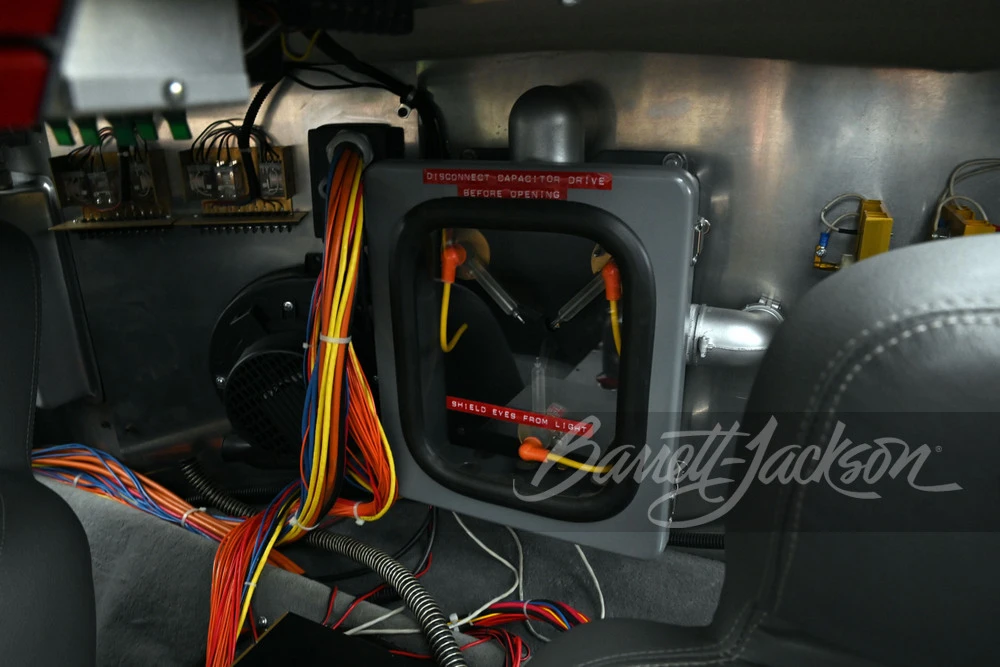 1983 DeLorean DMC-12 - Image 18 of 24