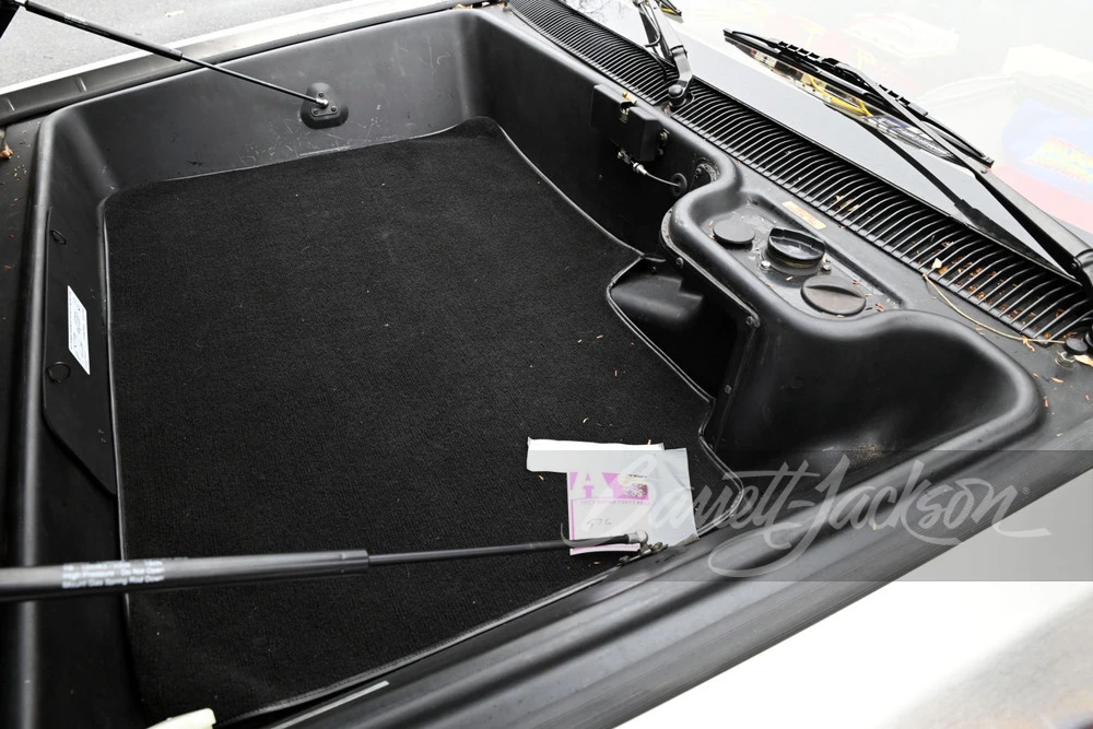 1983 DeLorean DMC-12 - Image 24 of 24