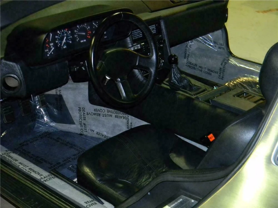 1983 DeLorean DMC-12 - Image 3 of 3