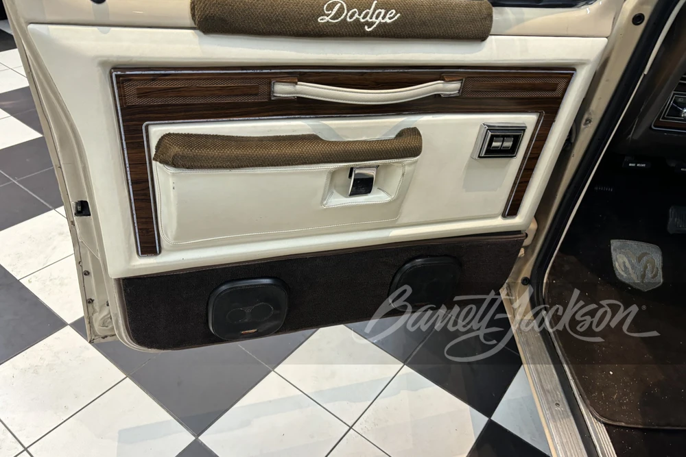 1983 Dodge Ramcharger - Image 20 of 31