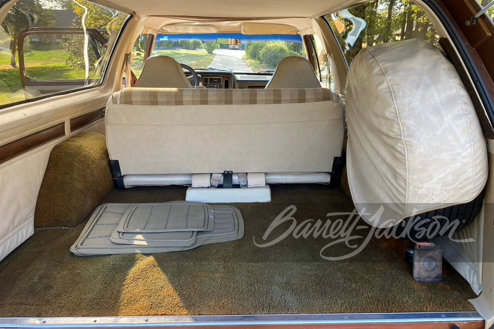 1983 Dodge Ramcharger - Image 8 of 15