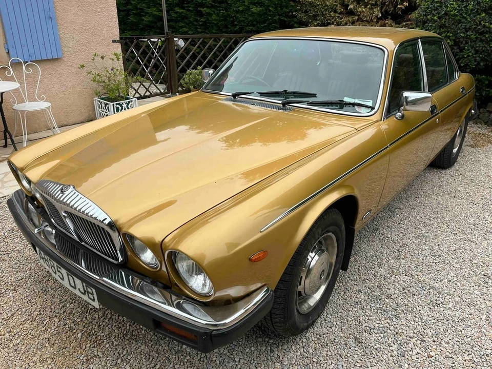 1983 Daimler - Image 5 of 31