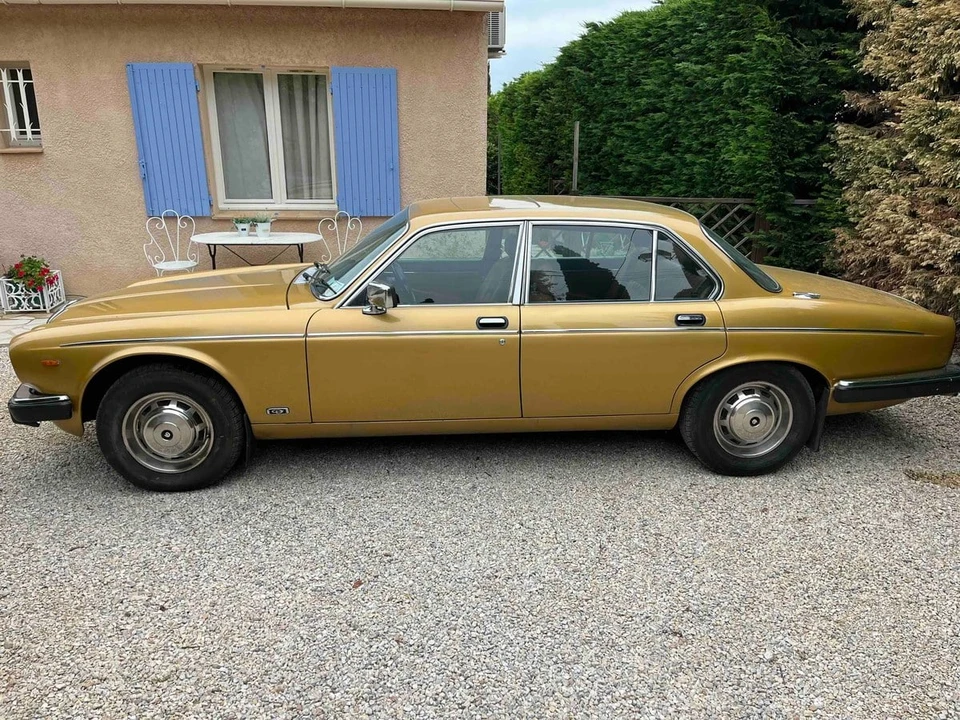 1983 Daimler - Image 6 of 31