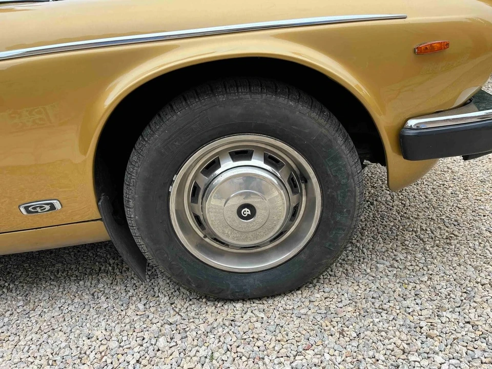 1983 Daimler - Image 10 of 31