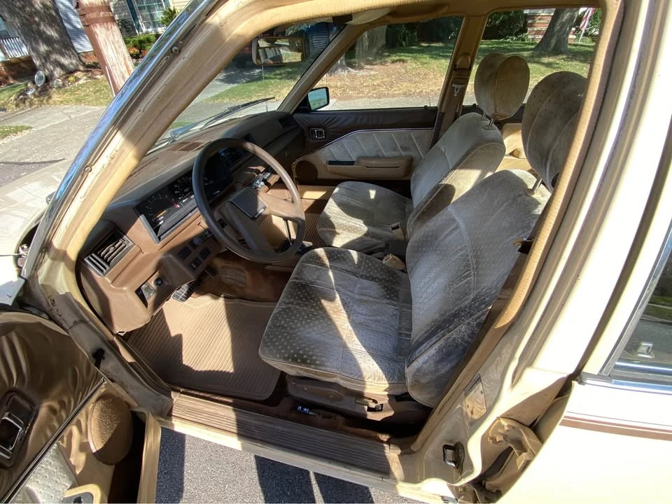 1983 Nissan 910 Bluebird - Image 3 of 10