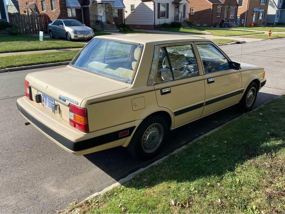 1983 Nissan 910 Bluebird - Image 8 of 10