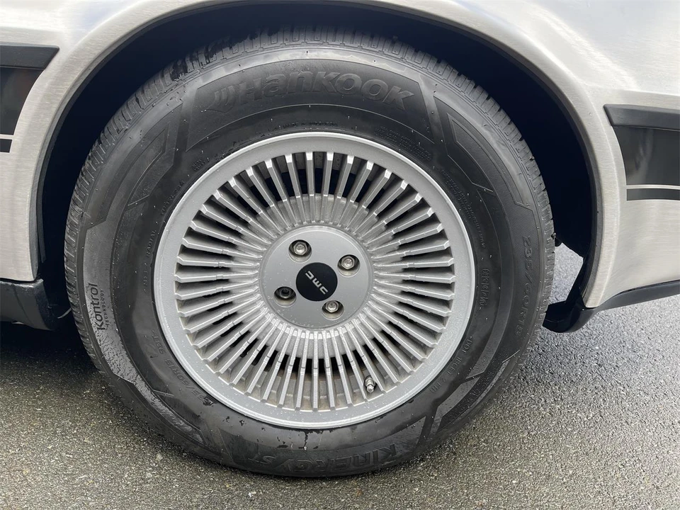 1983 DeLorean DMC-12 - Image 18 of 19