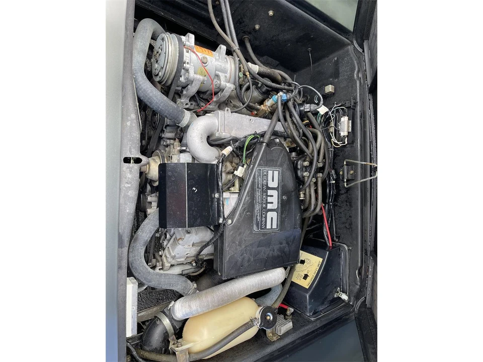 1983 DeLorean DMC-12 - Image 15 of 19