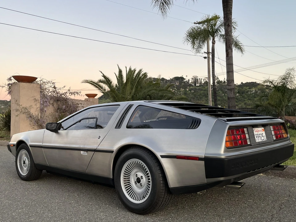 1983 DeLorean DMC-12 - Image 30 of 31
