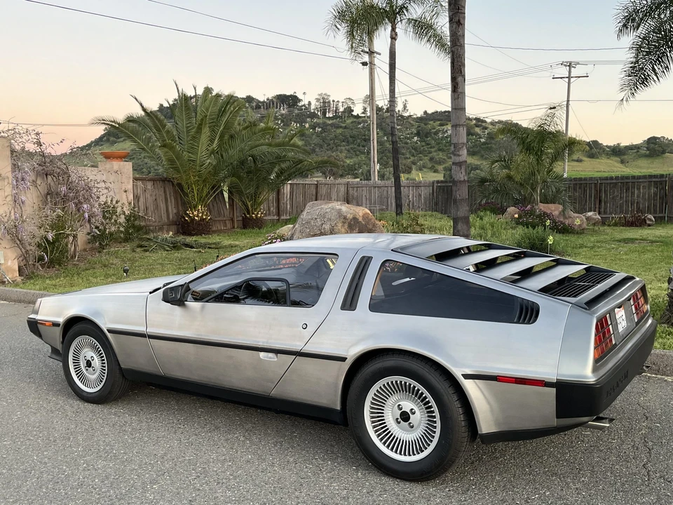 1983 DeLorean DMC-12 - Image 28 of 31