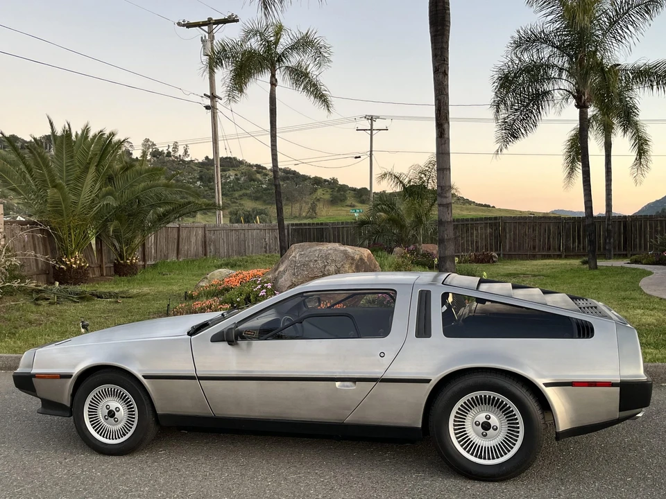 1983 DeLorean DMC-12 - Image 23 of 31