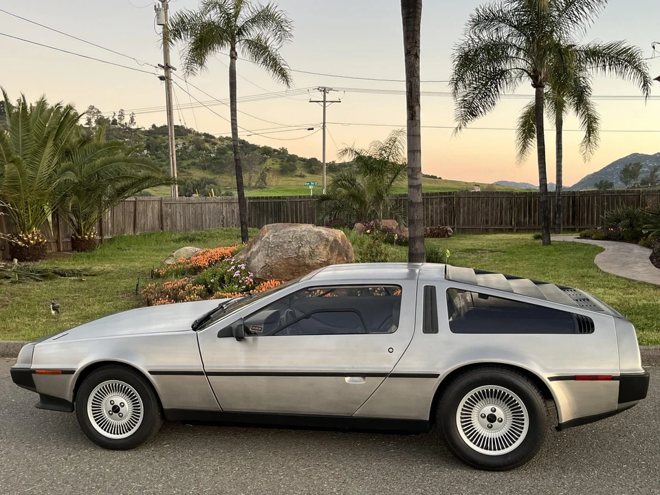 1983 DeLorean DMC-12 - Image 22 of 31