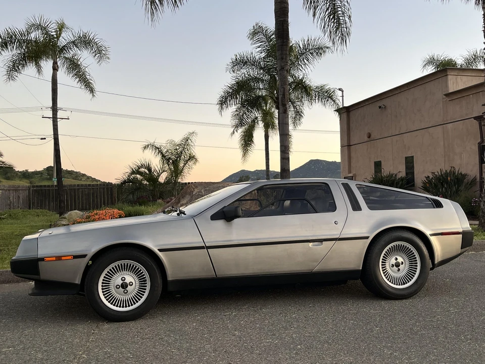 1983 DeLorean DMC-12 - Image 19 of 31