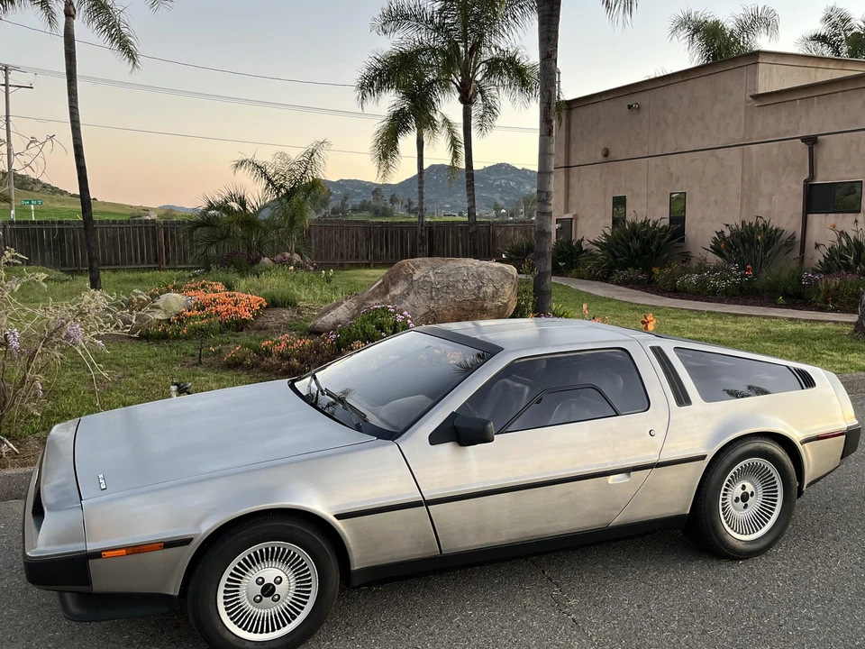 1983 DeLorean DMC-12 - Image 16 of 31