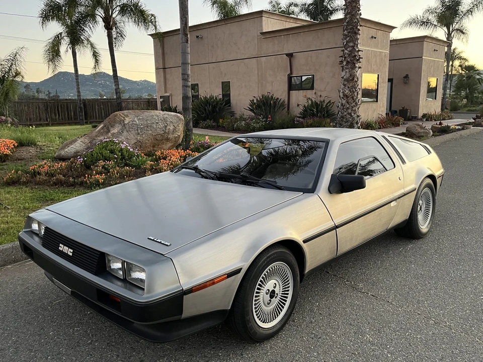 1983 DeLorean DMC-12 - Image 12 of 31