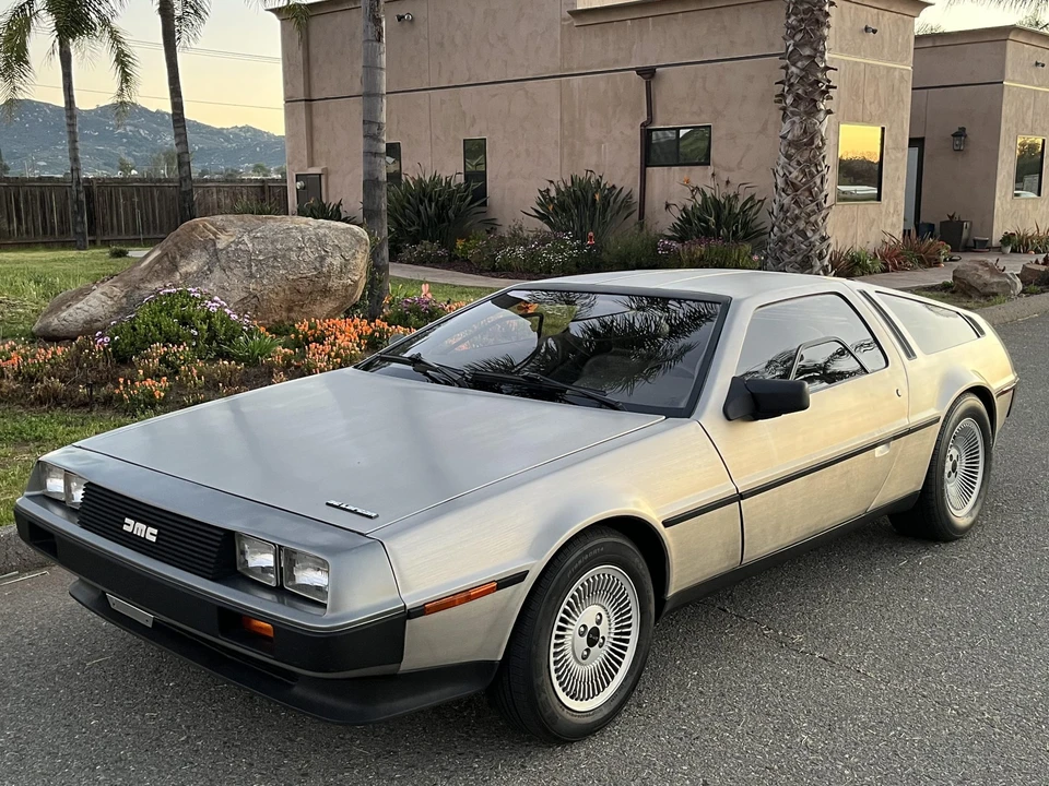 1983 DeLorean DMC-12 - Image 8 of 31
