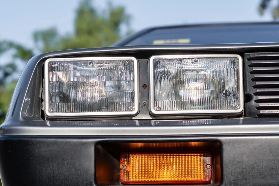 1983 DeLorean DMC-12 - Image 19 of 31