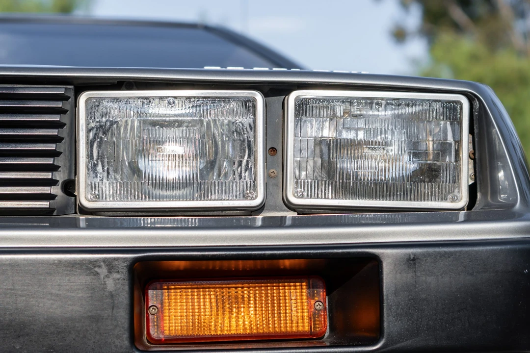 1983 DeLorean DMC-12 - Image 20 of 31