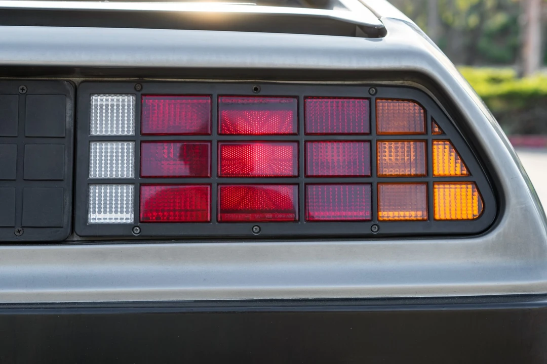 1983 DeLorean DMC-12 - Image 22 of 31
