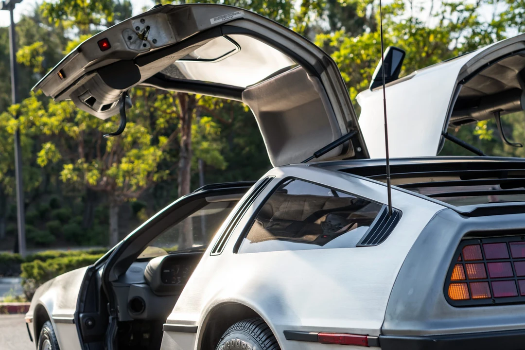 1983 DeLorean DMC-12 - Image 27 of 31