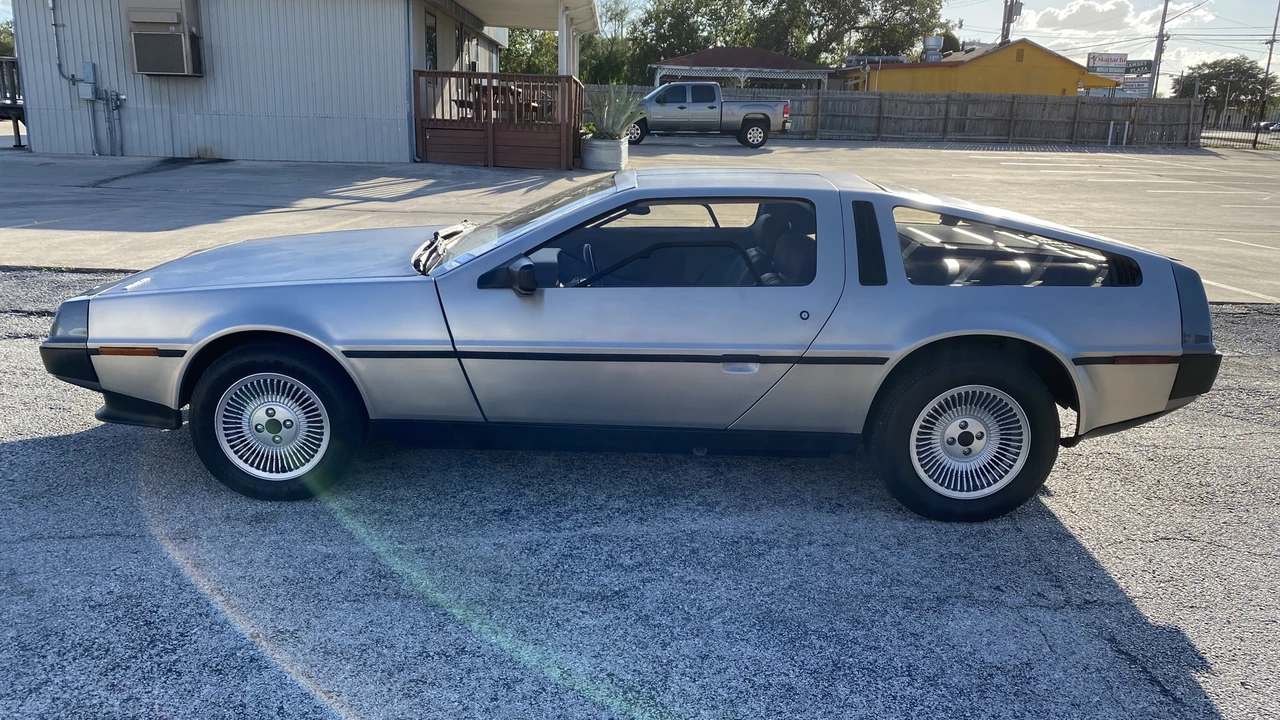 1983 DeLorean DMC-12 - Image 4 of 31