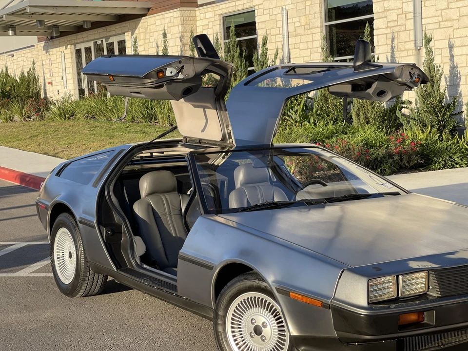 1983 DeLorean DMC-12 - Image 16 of 31