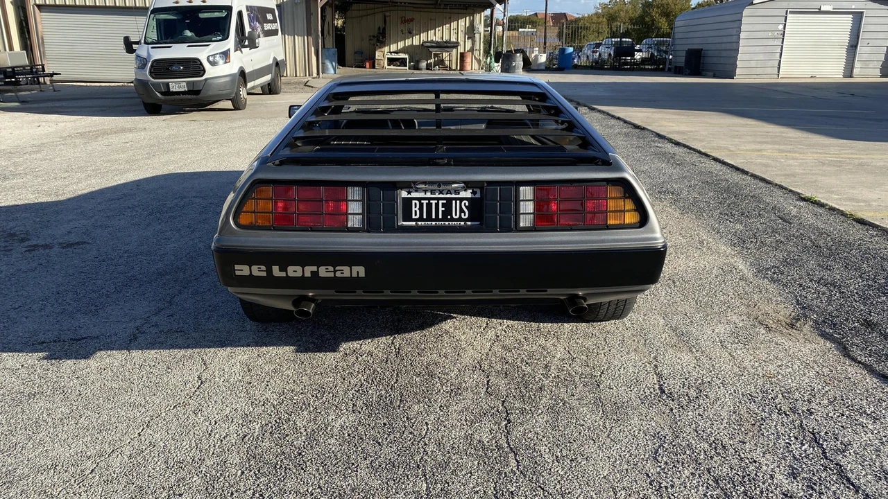 1983 DeLorean DMC-12 - Image 6 of 31