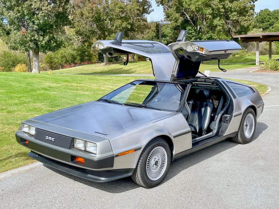 1983 DeLorean DMC-12 - Image 21 of 31